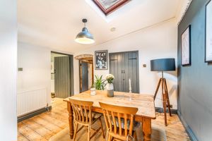 Photo 11- click for photo gallery